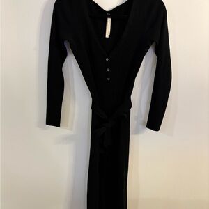 Babaton Black V-Neck Ribbed Long Sleeve Dress with Waist Tie